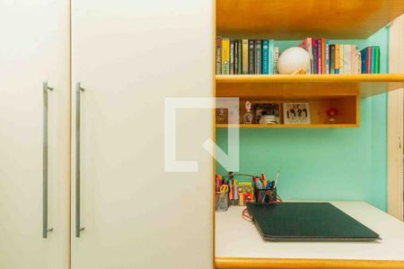 Quarto 2 de apartamento à venda com 3 quartos, 52m² em Chácara Santo Antônio, São Paulo