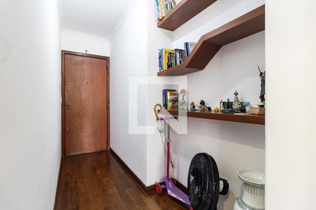 Entrada de apartamento à venda com 3 quartos, 150m² em Vila Brasilio Machado, São Paulo