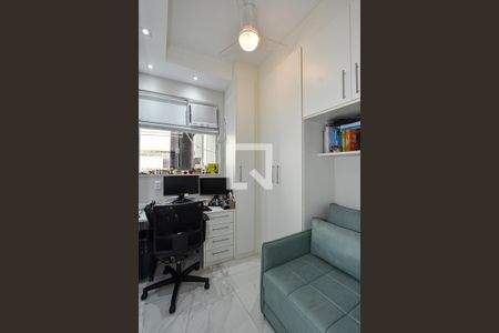 Quarto 2 de apartamento à venda com 2 quartos, 68m² em Icaraí, Niterói