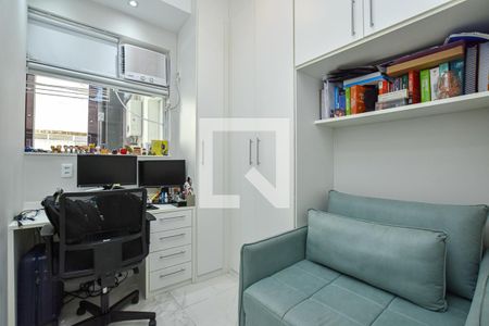 Quarto 2 de apartamento à venda com 2 quartos, 68m² em Icaraí, Niterói