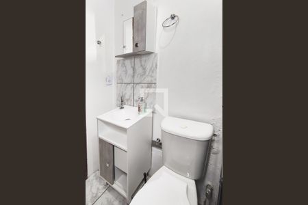 Banheiro de apartamento para alugar com 2 quartos, 60m² em São José, São Leopoldo