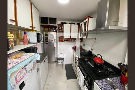 Cozinha de apartamento à venda com 2 quartos, 60m² em Engenho de Dentro, Rio de Janeiro