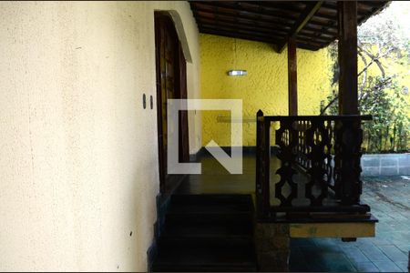 Varanda de casa à venda com 5 quartos, 193m² em Cidade Nova, Belo Horizonte