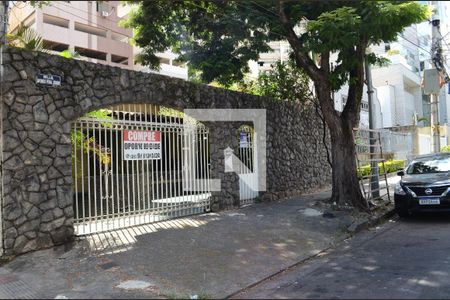 Fachada de casa à venda com 5 quartos, 193m² em Cidade Nova, Belo Horizonte
