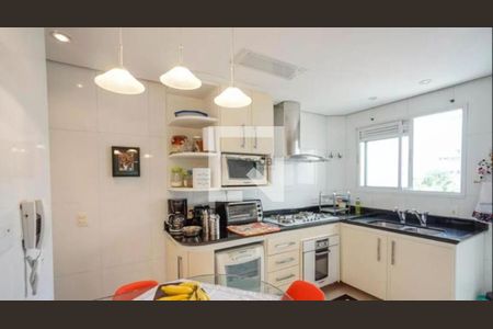 Apartamento à venda com 3 quartos, 141m² em Água Rasa, São Paulo