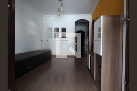 Casa à venda com 2 quartos, 200m² em Vila Carrão, São Paulo