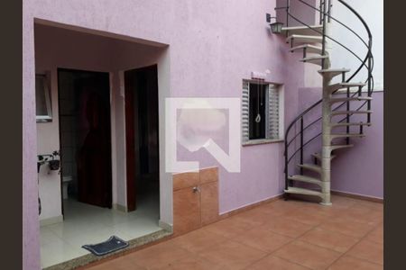 Casa à venda com 2 quartos, 200m² em Vila Carrão, São Paulo