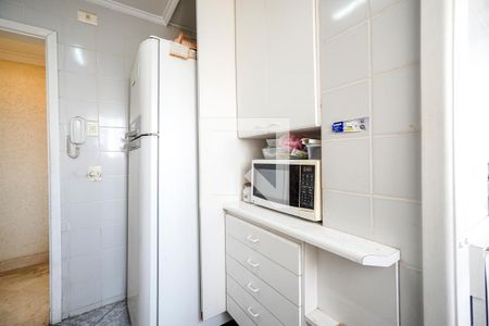 Cozinha de apartamento à venda com 2 quartos, 62m² em Vila Carrão, São Paulo