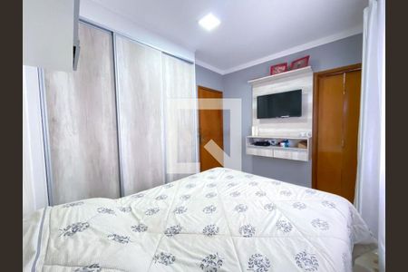 Casa à venda com 2 quartos, 80m² em Vila Carrão, São Paulo