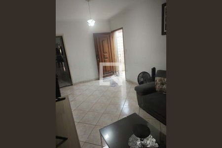 Casa à venda com 4 quartos, 202m² em Vila Cleonice, São Paulo