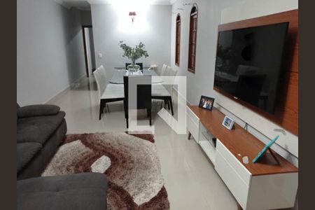 Casa à venda com 4 quartos, 170m² em Jardim Piqueroby, São Paulo