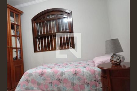 Casa à venda com 4 quartos, 170m² em Jardim Piqueroby, São Paulo