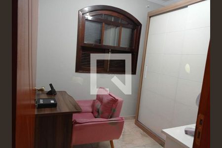 Casa à venda com 4 quartos, 170m² em Jardim Piqueroby, São Paulo