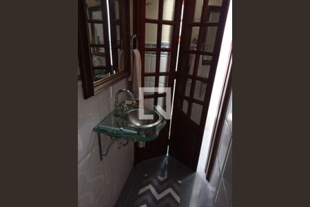 Casa à venda com 4 quartos, 170m² em Jardim Piqueroby, São Paulo