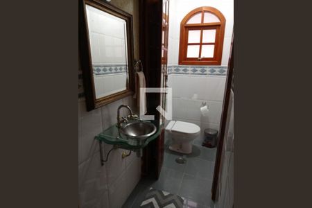 Casa à venda com 4 quartos, 170m² em Jardim Piqueroby, São Paulo