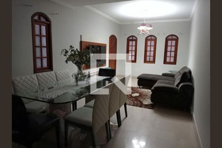 Casa à venda com 4 quartos, 170m² em Jardim Piqueroby, São Paulo