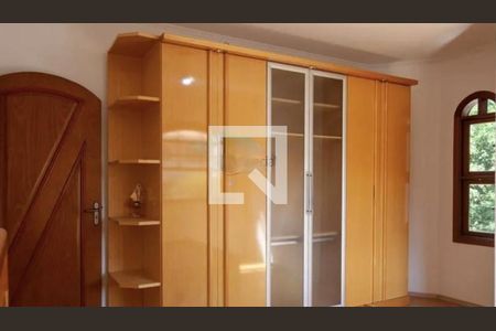 Casa à venda com 3 quartos, 194m² em Jardim Textil, São Paulo