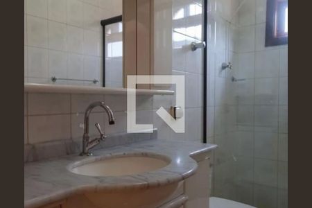 Casa à venda com 3 quartos, 194m² em Jardim Textil, São Paulo