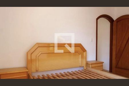 Casa à venda com 3 quartos, 194m² em Jardim Textil, São Paulo