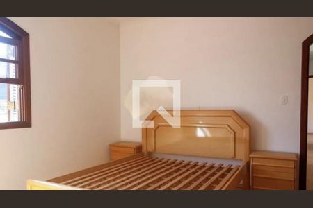 Casa à venda com 3 quartos, 194m² em Jardim Textil, São Paulo