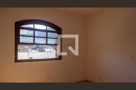 Casa à venda com 3 quartos, 194m² em Jardim Textil, São Paulo