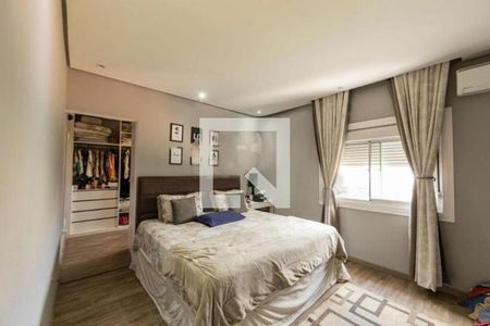 Casa à venda com 3 quartos, 300m² em Vila Mafra, São Paulo