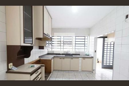 Casa à venda com 4 quartos, 194m² em Mooca, São Paulo