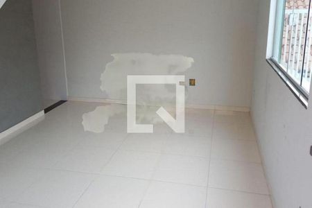 Casa à venda com 3 quartos, 120m² em Vila Carrão, São Paulo