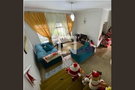 Casa à venda com 3 quartos, 250m² em Chácara Califórnia, São Paulo