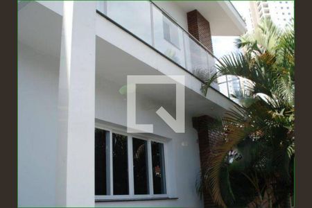 Casa à venda com 3 quartos, 311m² em Jardim Piqueroby, São Paulo