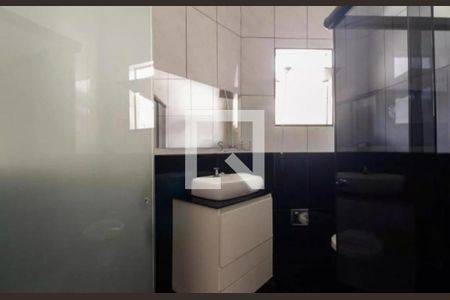 Casa à venda com 3 quartos, 298m² em Vila Carrão, São Paulo