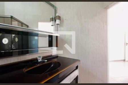 Casa à venda com 3 quartos, 298m² em Vila Carrão, São Paulo