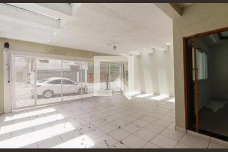 Casa à venda com 3 quartos, 298m² em Vila Carrão, São Paulo