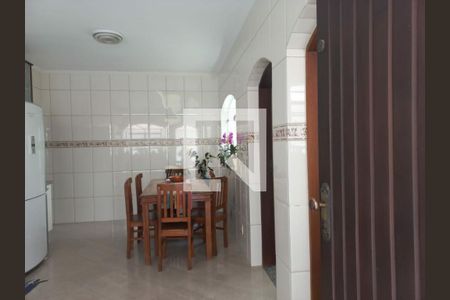 Casa à venda com 4 quartos, 256m² em Chácara Santo Antônio (Zona Leste), São Paulo