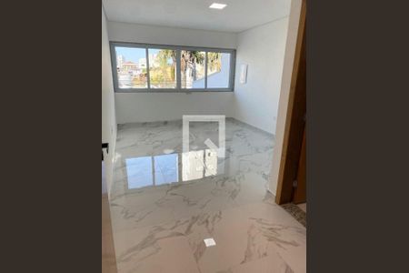 Casa à venda com 3 quartos, 240m² em Vila Beatriz, São Paulo