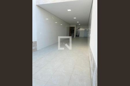 Casa à venda com 3 quartos, 240m² em Vila Beatriz, São Paulo