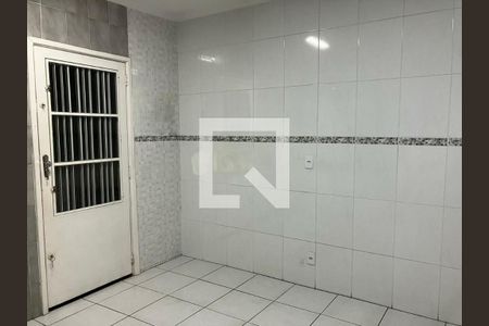 Casa à venda com 2 quartos, 120m² em Vila Antonina, São Paulo