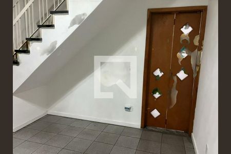 Casa à venda com 2 quartos, 120m² em Vila Antonina, São Paulo