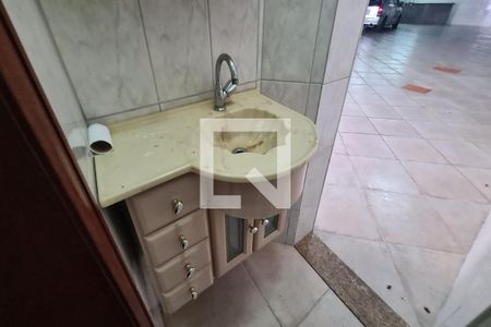Banheiro salão de festas de casa à venda com 3 quartos, 471m² em Vila Formosa, São Paulo