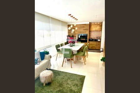 Apartamento à venda com 3 quartos, 137m² em Vila Regente Feijó, São Paulo