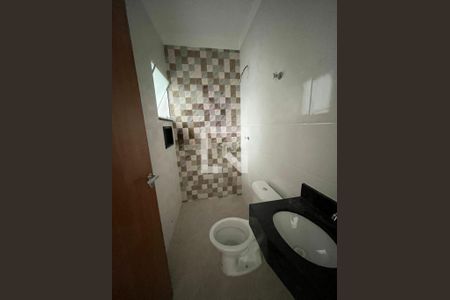 Casa à venda com 3 quartos, 100m² em Parque Tomas Saraiva, São Paulo