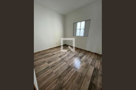 Casa à venda com 3 quartos, 100m² em Parque Tomas Saraiva, São Paulo