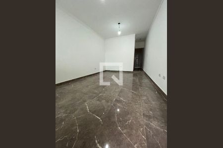 Casa à venda com 3 quartos, 100m² em Parque Tomas Saraiva, São Paulo