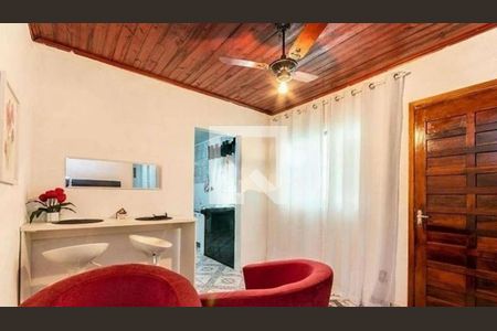 Casa à venda com 2 quartos, 32m² em Vila Marieta, São Paulo