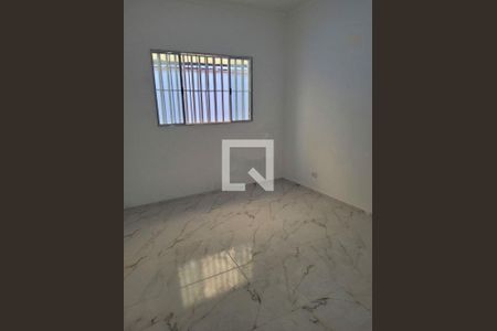 Casa à venda com 2 quartos, 79m² em Vila Antonieta, São Paulo