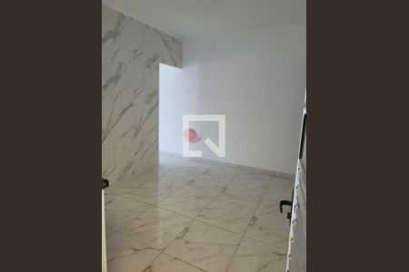 Casa à venda com 2 quartos, 79m² em Vila Antonieta, São Paulo