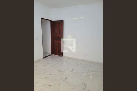 Casa à venda com 2 quartos, 79m² em Vila Antonieta, São Paulo