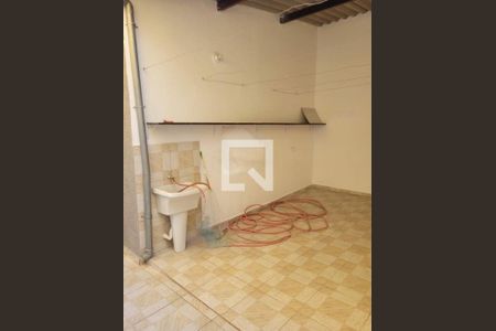 Casa à venda com 2 quartos, 79m² em Vila Antonieta, São Paulo