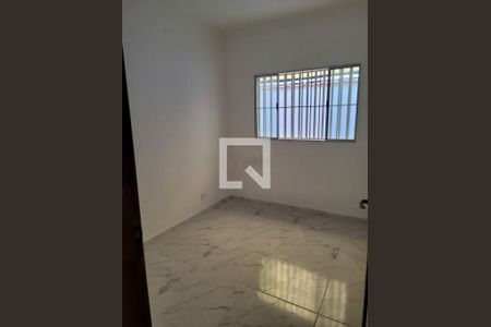 Casa à venda com 2 quartos, 79m² em Vila Antonieta, São Paulo