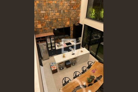 Casa à venda com 3 quartos, 680m² em Vila Carrão, São Paulo